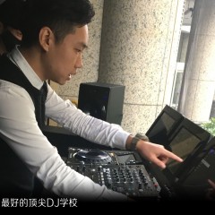 全国大赛现场刘阳老师试用先锋新款设备4