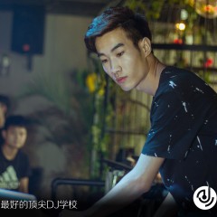 顶尖DJ参赛学员李鹏威6