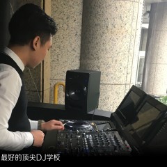 全国大赛现场刘阳老师试用先锋新款设备5