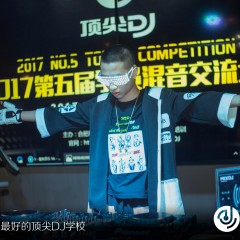 顶尖DJ参赛学员王新哲6