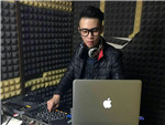 重庆DJ学员何乐松机房照片