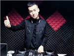 内蒙古DJ学员张洌超机房照片
